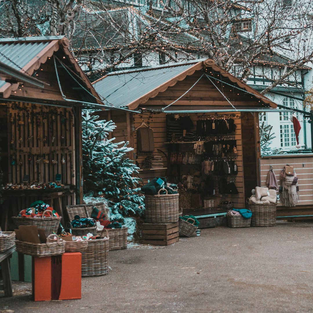 christmas-gift-shops-in-winter-and-snow